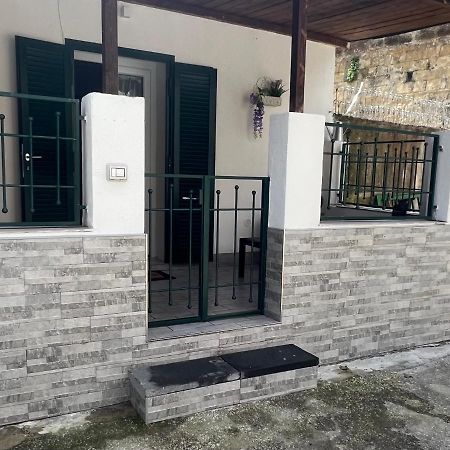 B&B Casa Vacanze Nonna Clara نابولي المظهر الخارجي الصورة