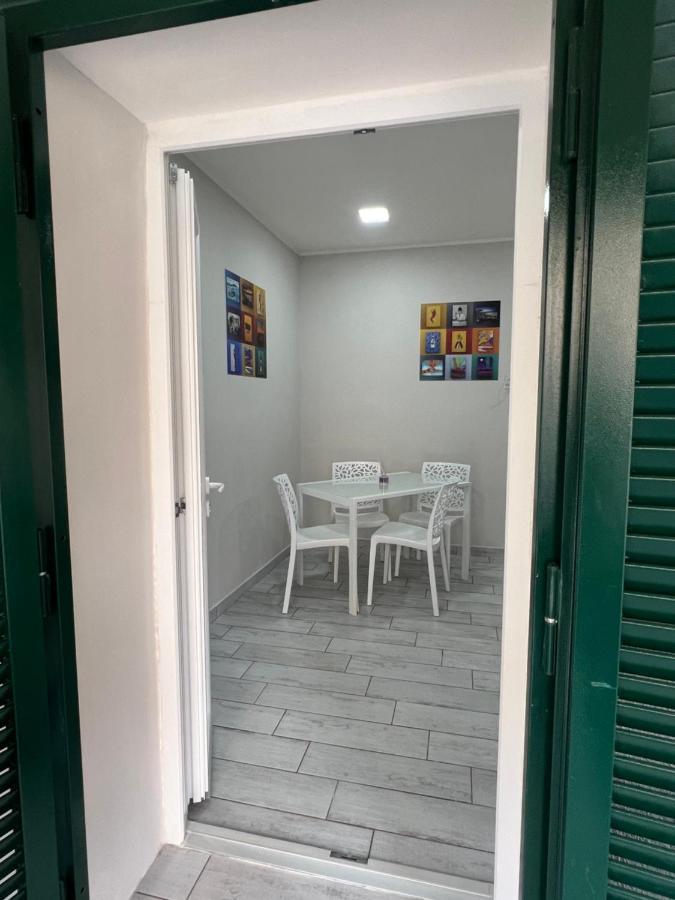 B&B Casa Vacanze Nonna Clara نابولي المظهر الخارجي الصورة